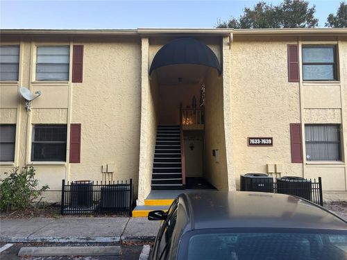 7633-7633 Dolonita Dr, TAMPA, FL, 33615-2463 | Card Image