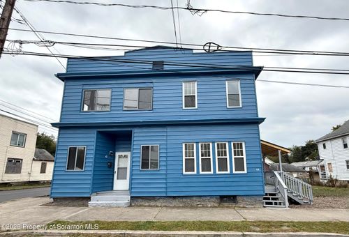 42 Cleveland St, Plains, PA, 18705-3306 | Card Image