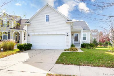 1224 York Avenue, Home with 3 bedrooms, 2 bathrooms and null parking in Marion Twp MI | Image 1