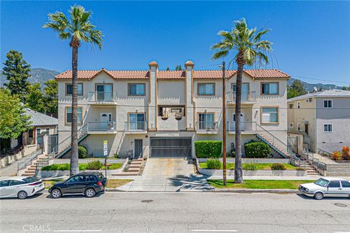2-2345 Montrose Ave, Montrose, CA, 91020-2232 | Card Image