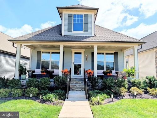 388 Crown Point Dr, FREDERICK, MD, 21702-1525 | Card Image
