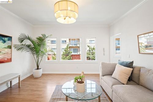 4-245 29th St, Oakland, CA, 94611-5902 | Card Image