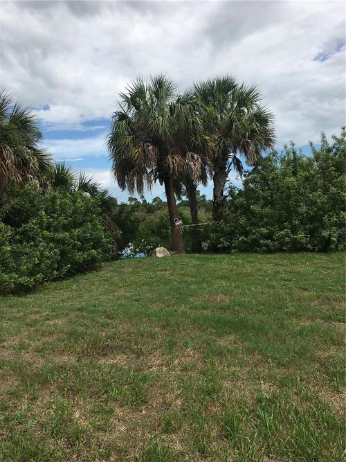 153 N Croft Ave, INVERNESS, FL, 34453-0559 | Card Image