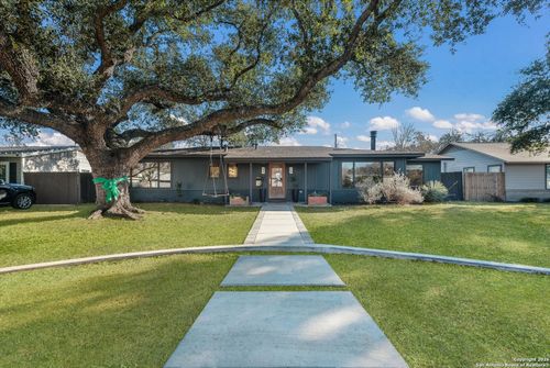 130 Brees Blvd, San Antonio, TX, 78209-4202 | Card Image