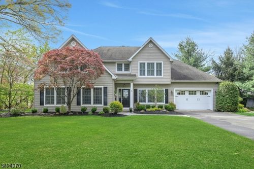 6 Yorke Rd, Mountain Lakes, NJ, 07046-1443 | Card Image