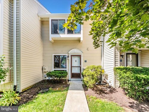 290 Hilltop Ln, ANNAPOLIS, MD, 21403-1256 | Card Image