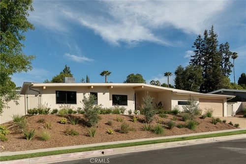 18840 La Amistad Pl, Tarzana, CA, 91356-5212 | Card Image