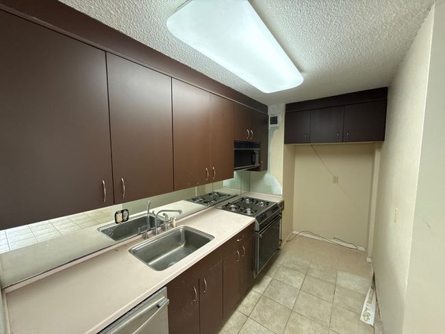 APT-511 - 3883 Turtle Creek Blvd, Condo with 1 bedrooms, 1 bathrooms and null parking in Dallas TX | Image 18