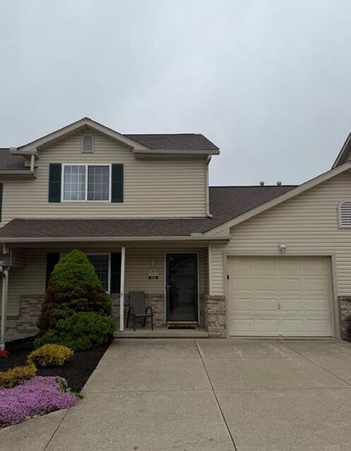 808 Doty Dr, Wadsworth, OH, 44281-1684 | Card Image