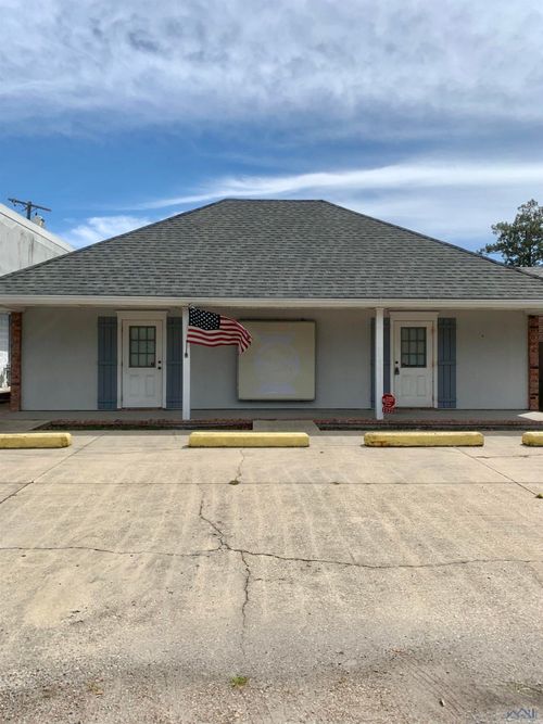 1522 Hospital Ave, Franklin, LA, 70538-3723 | Card Image