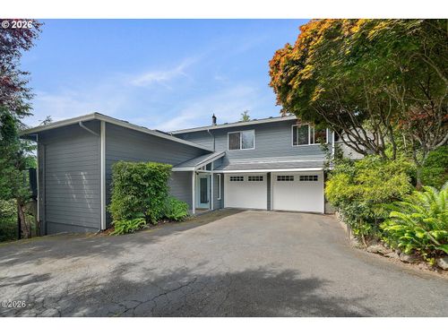 1626 Ne Regatta Way, Lincoln City, OR, 97367-3655 | Card Image