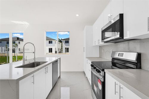 16a-22485 Sw 125th Ave, Miami, FL, 33170-6339 | Card Image