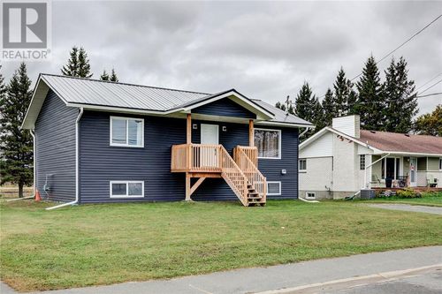 12 Rutland Ave, Warren, ON, P0H2N0 | Card Image