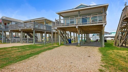 1110 Treaty Dr, Surfside Beach, TX, 77541-9815 | Card Image