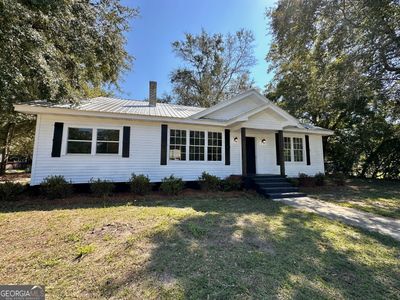 301 Griffin Avenue, House other with 3 bedrooms, 2 bathrooms and null parking in Eastman GA | Image 3