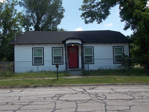 923 Linn St, Waco, TX, 76704-1945 | Card Image