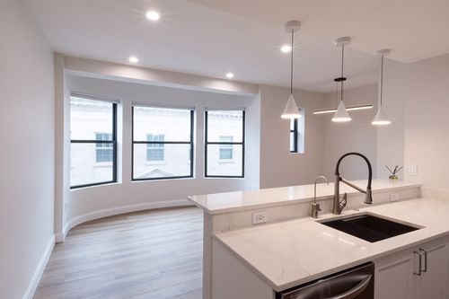 apt-636-636 Beacon St, Boston, MA, 02215-3214 | Card Image