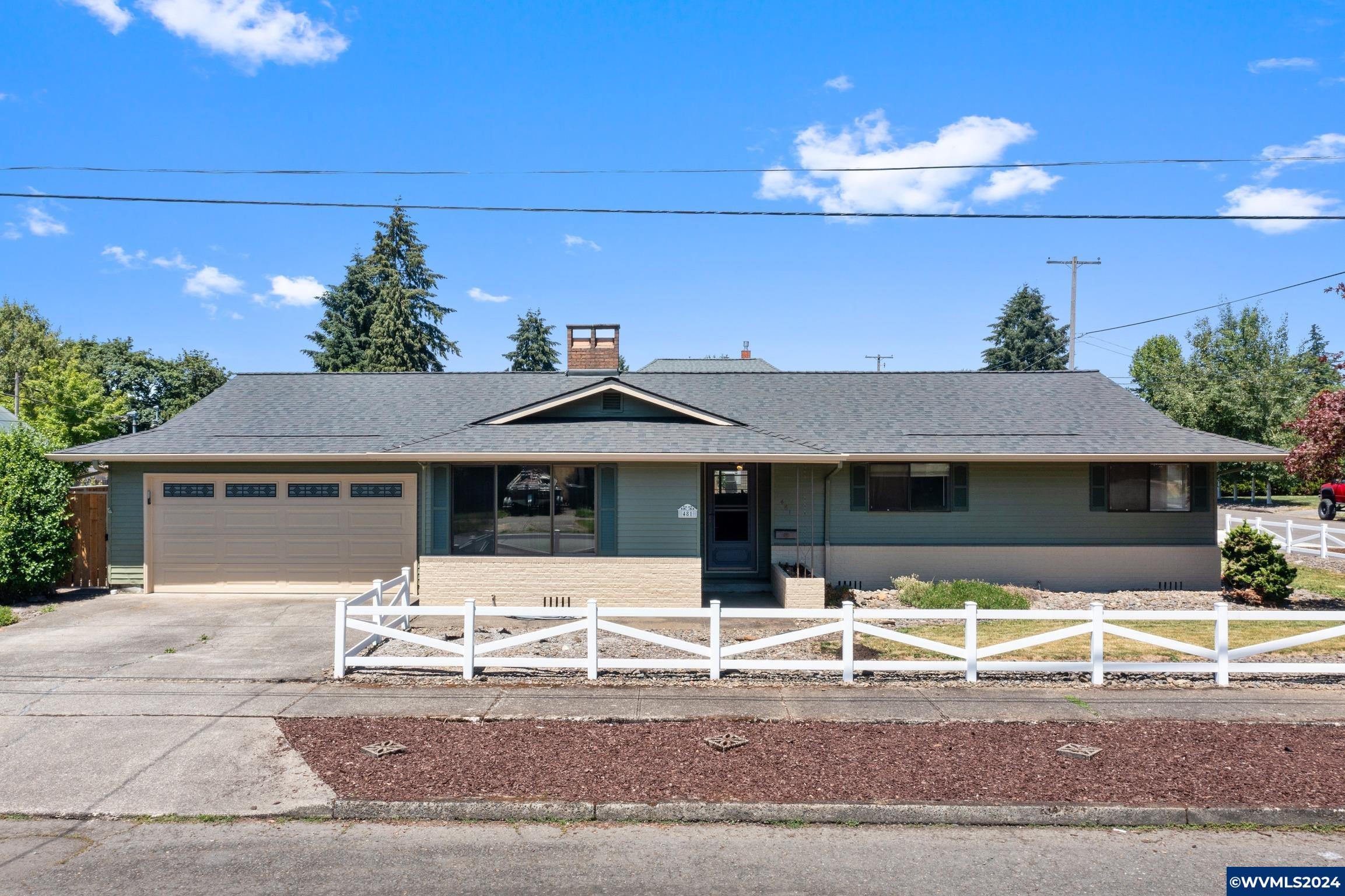 Isabella St, Lebanon, OR 97355