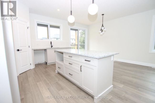 532 Regent St, House other with 4 bedrooms, 2 bathrooms and 4 parking in Mount Brydges ON | Image 11