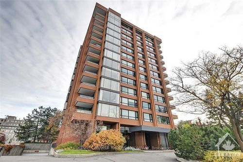 203-40 Boteler St, Ottawa, ON, K1N9C8 | Card Image