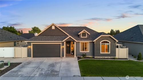 4617 E Junco Street, Moses Lake, WA, 98837 | Card Image