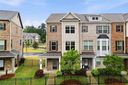 7-595 Fundao Ln, Lawrenceville, GA, 30046-5402 | Card Image