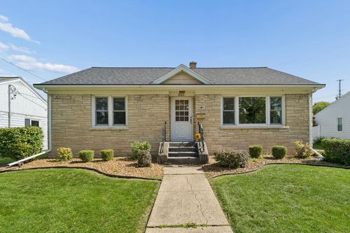 285 Dahl Place, Fond Du Lac, WI, 54935 | Card Image