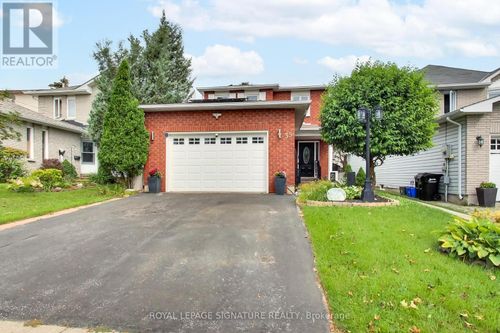 35 Carr Drive, Barrie (Letitia Heights), ON, L4N6M9 | Card Image