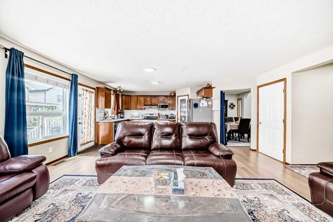 186 Saddleland Cres Ne, House other with 7 bedrooms, 4 bathrooms and 4 parking in Calgary AB | Image 15