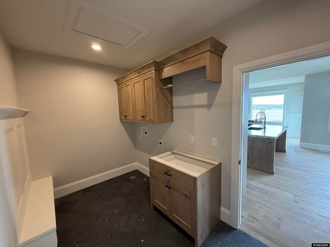 2707 Bailey Blvd, House other with 3 bedrooms, 2 bathrooms and null parking in Rock Springs WY | Image 5