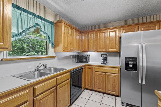 9400 Timbercreek Dr, House other with 3 bedrooms, 2 bathrooms and null parking in Bonham TX | Image 11
