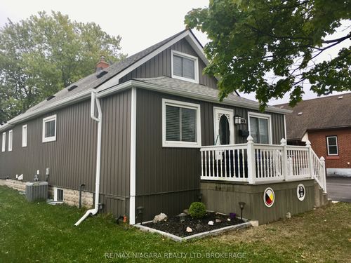 4576 Kalar Rd, Niagara Falls, ON, L2H1S9 | Card Image