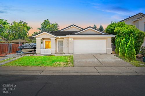 8953 Monterey Oaks Dr, Elk Grove, CA, 95758-6309 | Card Image