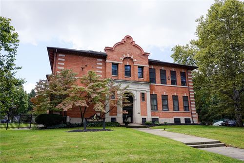 109 Gregory Park, Rochester, NY, 14620-1355 | Card Image