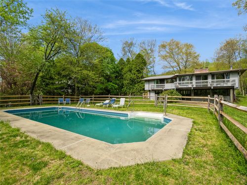 32 Knollwood Ln, Cold Spring, NY, 10516-4115 | Card Image