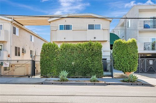 9-8828 Burnet Ave, North Hills, CA, 91343-6605 | Card Image