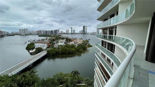1105-4000 Island Blvd, Aventura, FL, 33160-2539 | Card Image