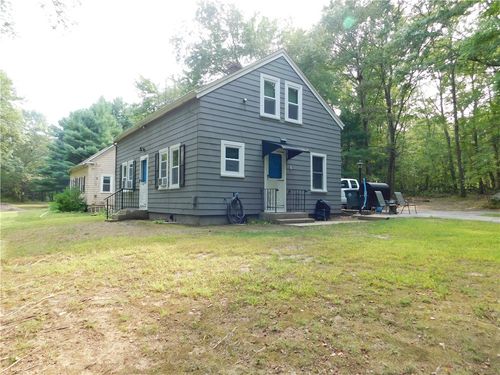 21 Albro Ln, Coventry, RI, 02816-5418 | Card Image