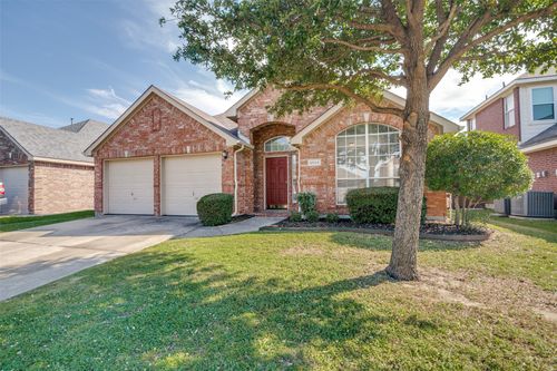 6504 Hillview Ln, Sachse, TX, 75048-5625 | Card Image