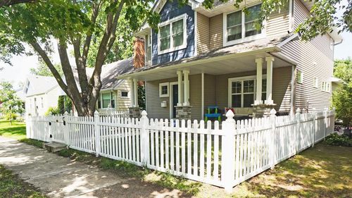 3912 Quail Ave N, Robbinsdale, MN, 55422-2017 | Card Image