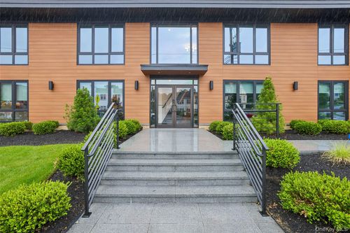 201-325 Manville Road, Mount Pleasant, NY, 10570 | Card Image