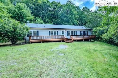 410 P T Dr, Creston, NC, 28615-8956 | Card Image