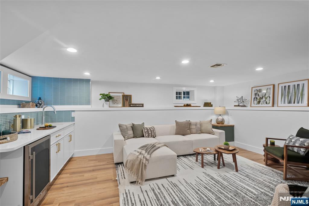 Residential in Maplewood 5