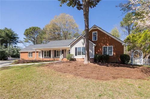 315 Lucinda Ct Nw, Marietta, GA, 30064-1978 | Card Image