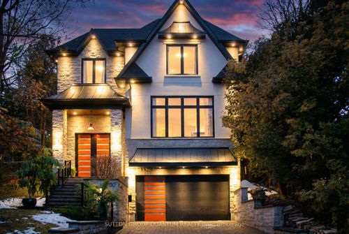 700 Hillcrest Rd, Pickering, ON, L1W2P1 | Card Image