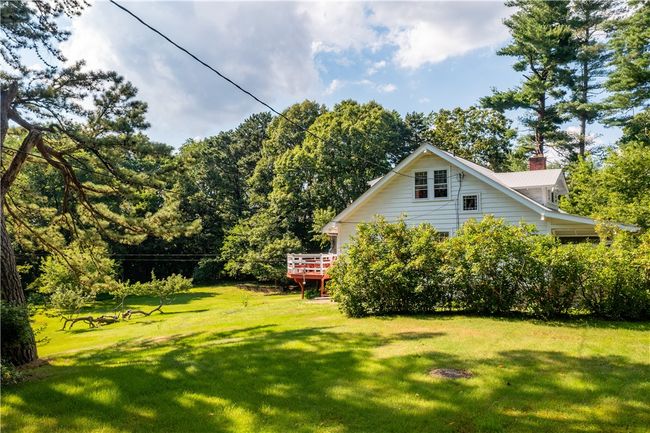261 Hardig Rd, House other with 3 bedrooms, 2 bathrooms and 6 parking in Warwick RI | Image 6