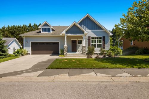 10713 Shrewbury Street, Traverse City, MI, 49684 | Card Image