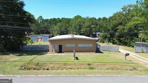 na-163 Perry House Rd, Fitzgerald, GA, 31750-8837 | Card Image