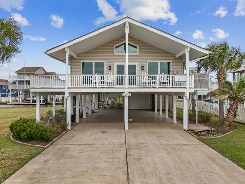 4231 Jolly Roger Rd, Jamaica Beach, TX, 77554 | Card Image