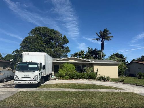 4741 18th St, Lauderhill, FL, 33313-4113 | Card Image